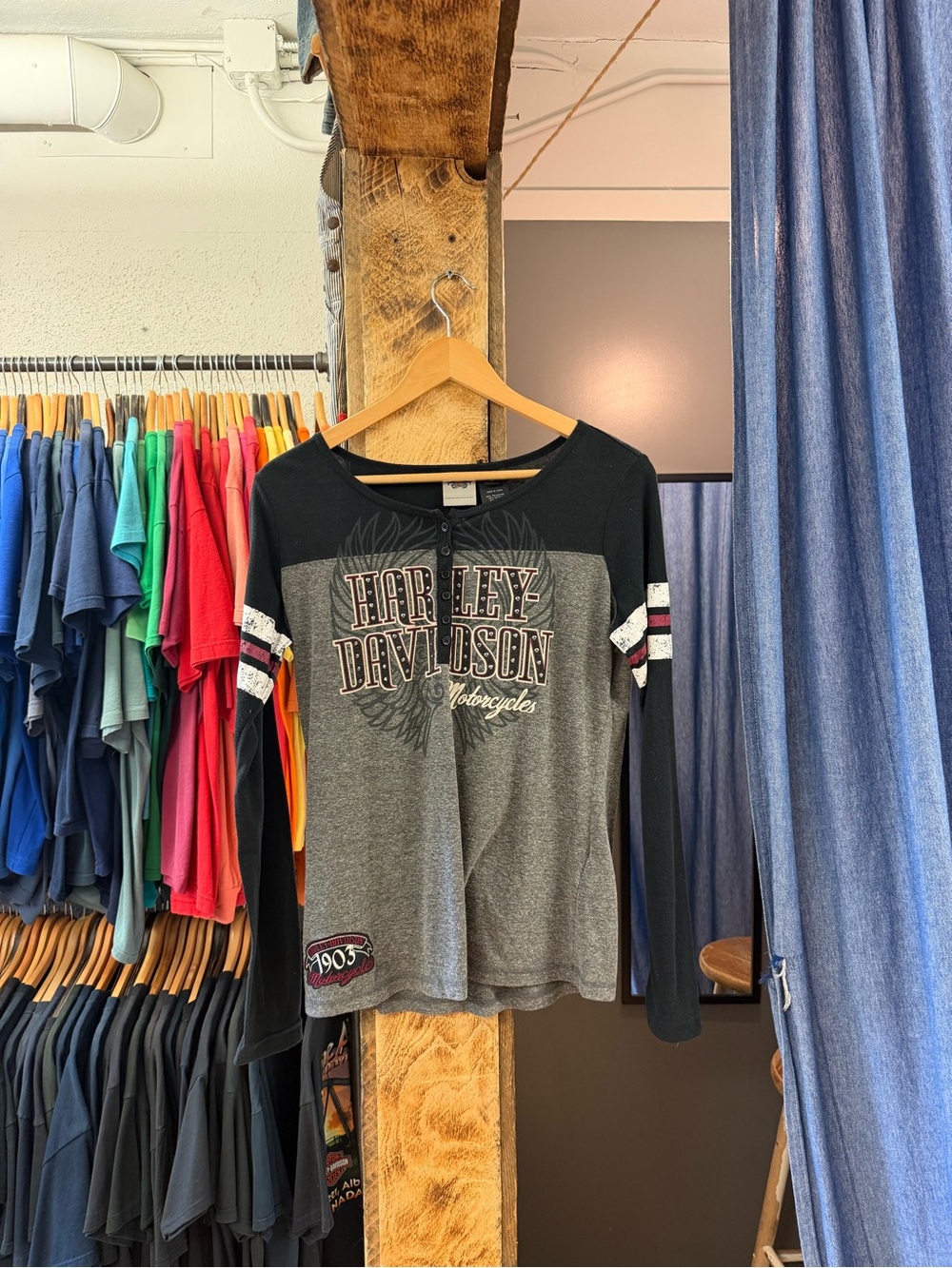 Harley-Davidson Gray & Black womens Long Sleeve